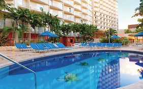 Club Wyndham At Waikiki Beach Walk